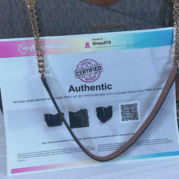 LKNW Michael Kors Signature Lg Chain Shoulder Bag GoldTone Accents(No Call Outs) - Picture 2 of 16